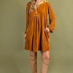 Easel Women's Long Sleeve Soft Velvet Tunic Dress with Pockets-Camel - NEW